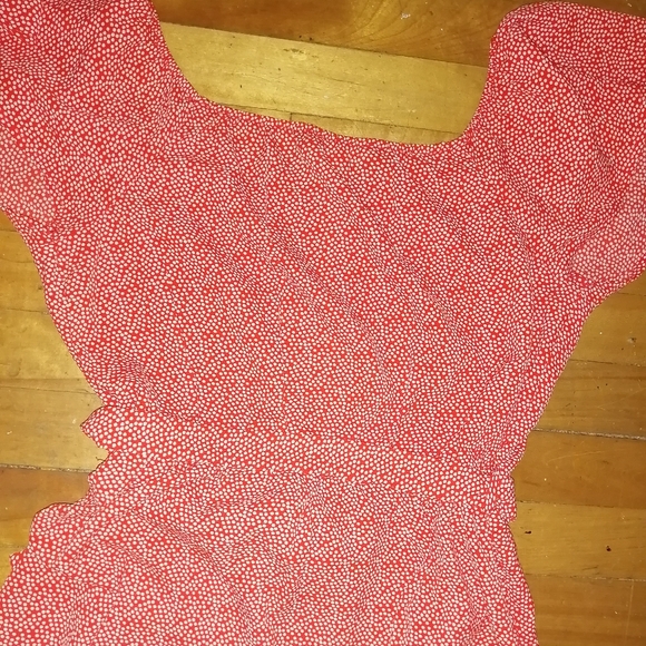 Red midi dress - Picture 3 of 6